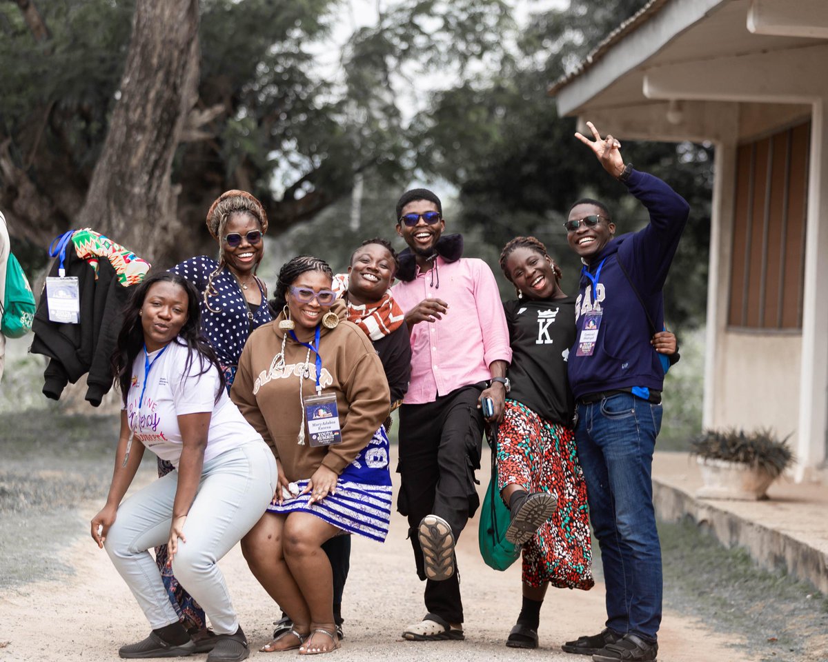 mac_clusky's tweet photo. Our first stop over at Takoradi. The vibe was on another level. #YouthPilgrimage #YouthSummit25 #IvoryCoast https://t.co/0adYbWZS68