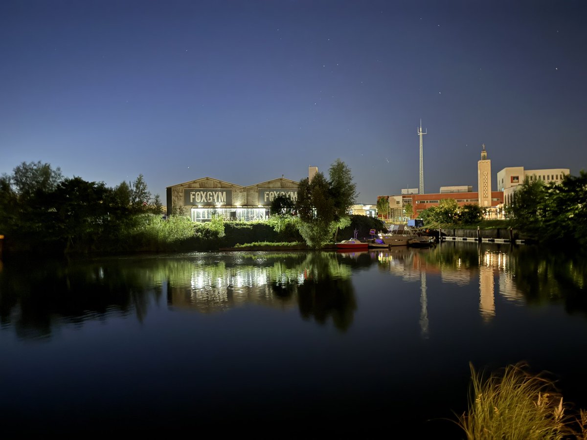 Snowleopard tweet media