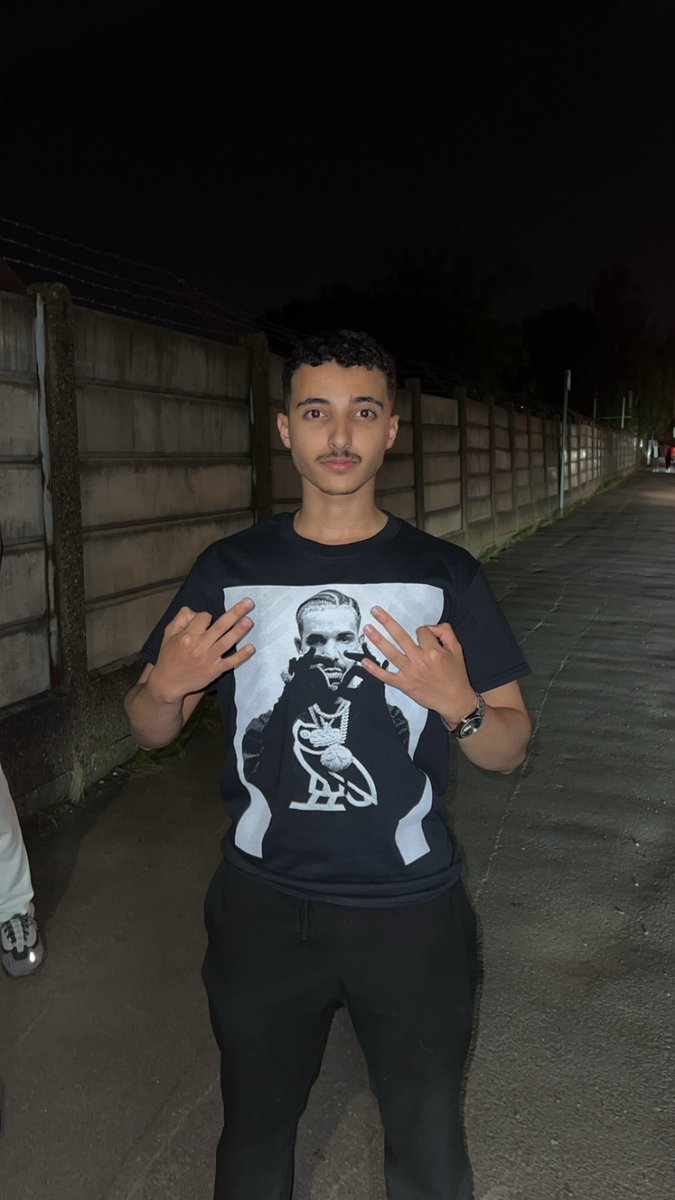 oud6i's tweet photo. Drake gave us a night to remember😮‍💨
#Manchester #Drake #DrakeManchester https://t.co/WLp5KXcKFK