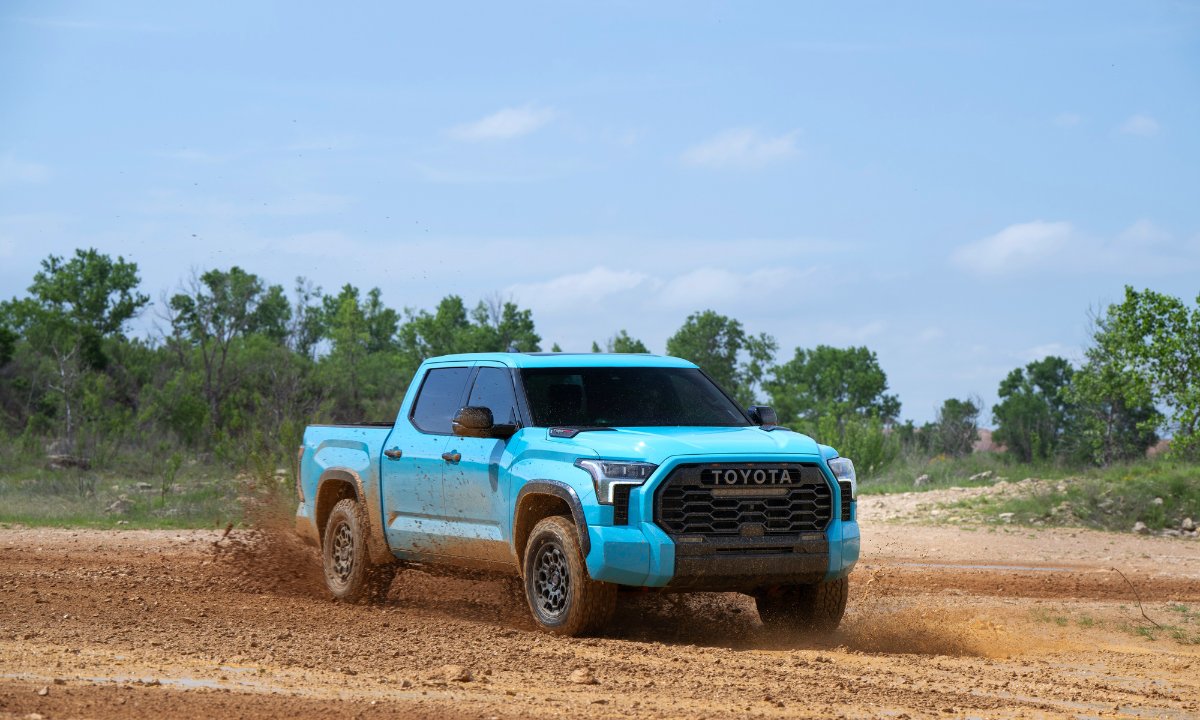 Automotive Fleet (@automotivefleet) on Twitter photo New from Toyota: loom.ly/hm11c_s
Toyota’s 2026 Tundra brings expanded safety tech, new interior options, and updated off-road features, while standardizing a larger fuel tank and offering two powerful V6 powertrains.
 #tundra #toyota #safetytech #fuel New from Toyota: loom.ly/hm11c_s
Toyota’s 2026 Tundra brings expanded safety tech, new interior options, and updated off-road features, while standardizing a larger fuel tank and offering two powerful V6 powertrains.
 #tundra #toyota #safetytech #fuel