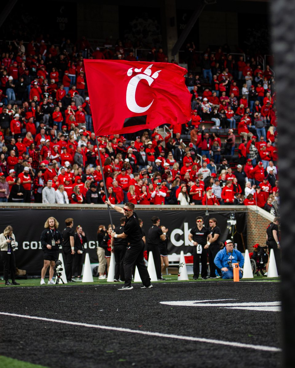 Cincinnati Football tweet media