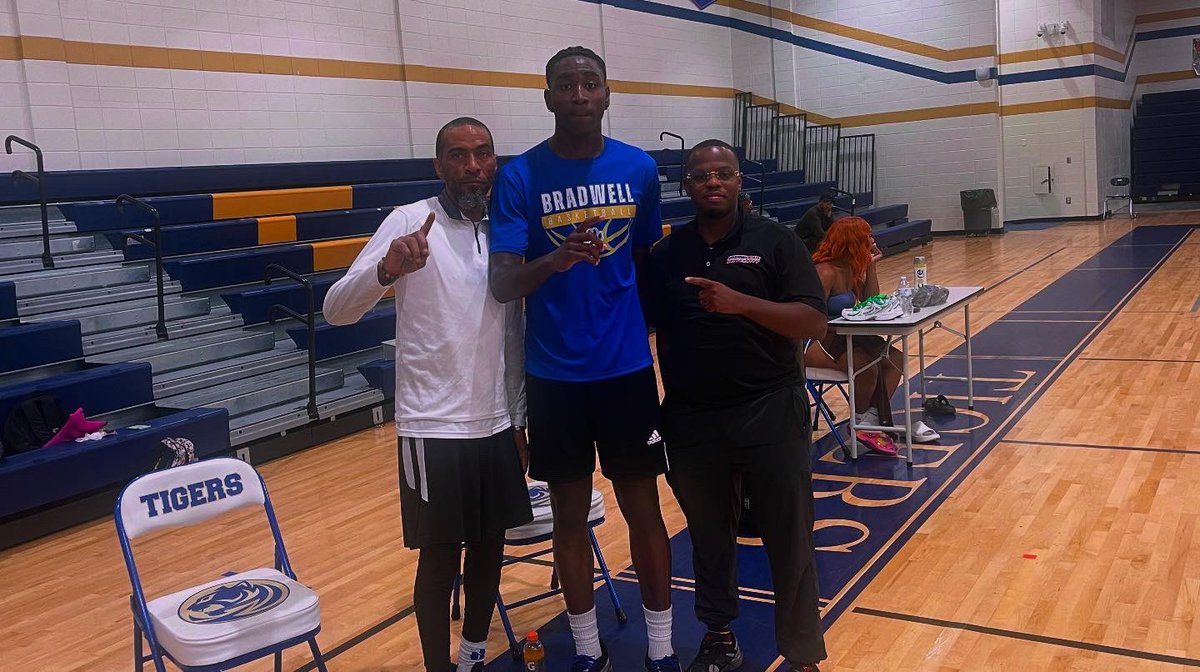 Jsweat35! (@sweat_jaylin) on Twitter photo Blessed To Receive an Offer from Savannah State University π
<a href="/TyRandolph2/">Ty Randolph</a> <a href="/GoldEliteBBall/">ππ€π‘π ππ‘ππ©π π½ππ¨π ππ©πππ‘π‘</a> <a href="/PRO_Movement1/">#PRO Elevation Inc. | #PRO Movement Athletics</a> <a href="/DrKrisWatkins/">Dr. Kris Watkins</a> <a href="/Proven_Prospect/">Proven Prospects</a> <a href="/TheWelchyReport/">Welchy Report</a> <a href="/BTS_Report/">Baseline To Sideline(Ξ©ΟΟ)</a> <a href="/connect_hoops/">College Hoops Connect, Inc</a> <a href="/OntheRadarHoops/">Shun Williams</a> Blessed To Receive an Offer from Savannah State University π
<a href="/TyRandolph2/">Ty Randolph</a> <a href="/GoldEliteBBall/">ππ€π‘π ππ‘ππ©π π½ππ¨π ππ©πππ‘π‘</a> <a href="/PRO_Movement1/">#PRO Elevation Inc. | #PRO Movement Athletics</a> <a href="/DrKrisWatkins/">Dr. Kris Watkins</a> <a href="/Proven_Prospect/">Proven Prospects</a> <a href="/TheWelchyReport/">Welchy Report</a> <a href="/BTS_Report/">Baseline To Sideline(Ξ©ΟΟ)</a> <a href="/connect_hoops/">College Hoops Connect, Inc</a> <a href="/OntheRadarHoops/">Shun Williams</a>