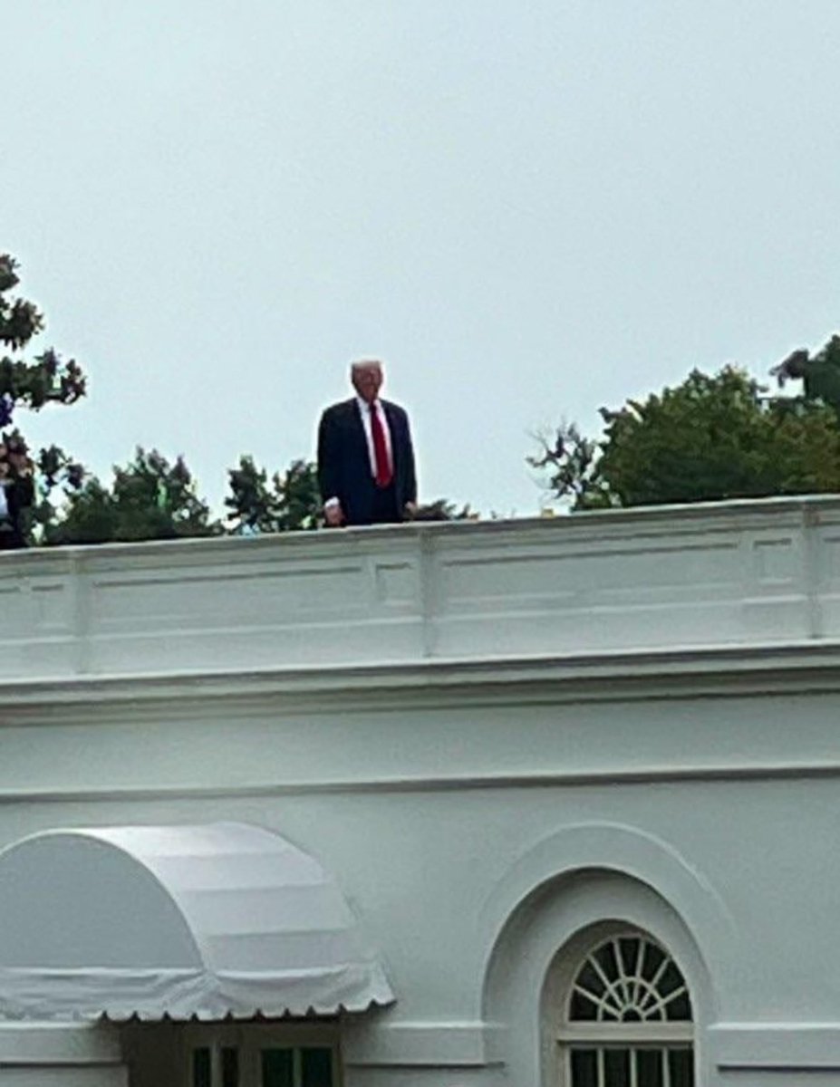 Me watching my parents fight when I was little