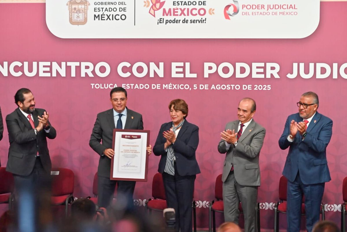 La coordinación entre poderes no es una concesión ni un favor, sino una obligación constitucional y un acto de respeto al pueblo, expuso la mandataria mexiquense
Dale click 📲 asisucede.com.mx/respalda-legis…