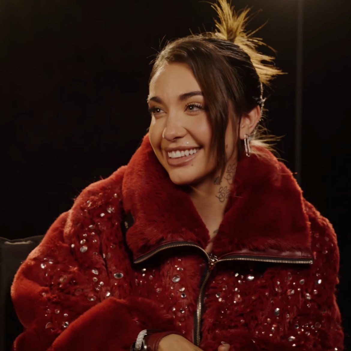 niallsfIow28's tweet image. estoy completamente enamorada de Maria Becerra