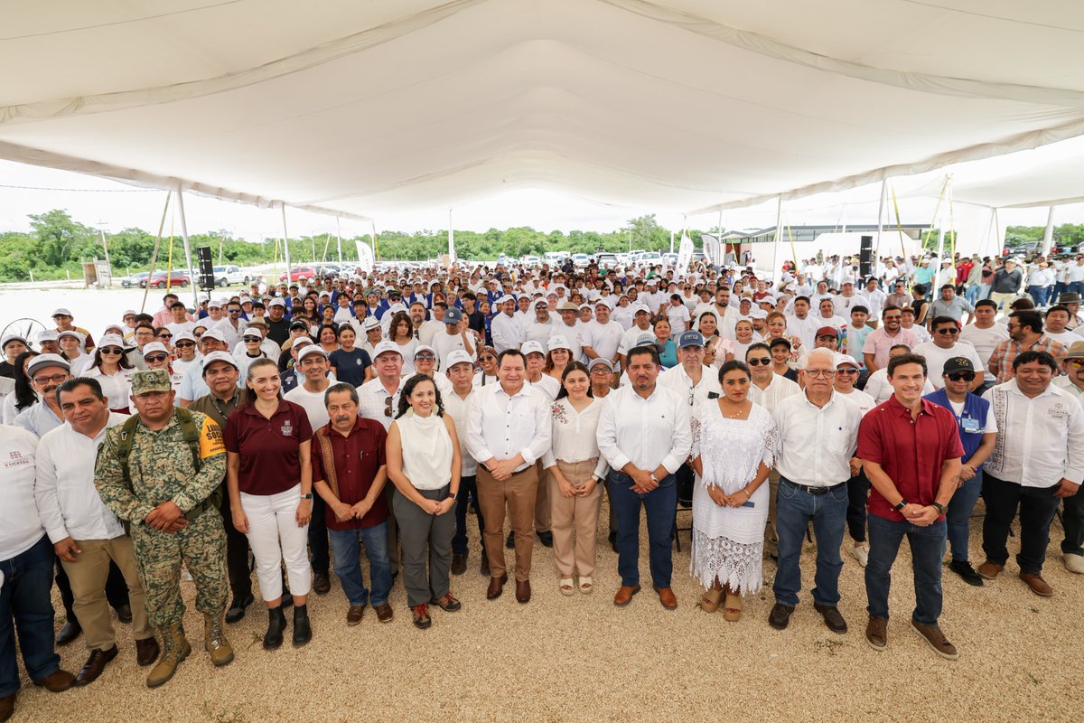🌱 En Valladolid, sembramos más de 5,200 árboles como parte del Renacimiento Verde, una estrategia que está transformando a Yucatán con corredores verdes que devuelven vida, frescura y esperanza a nuestras comunidades. 🌳

Este compromiso nace de una promesa: plantar dos árboles