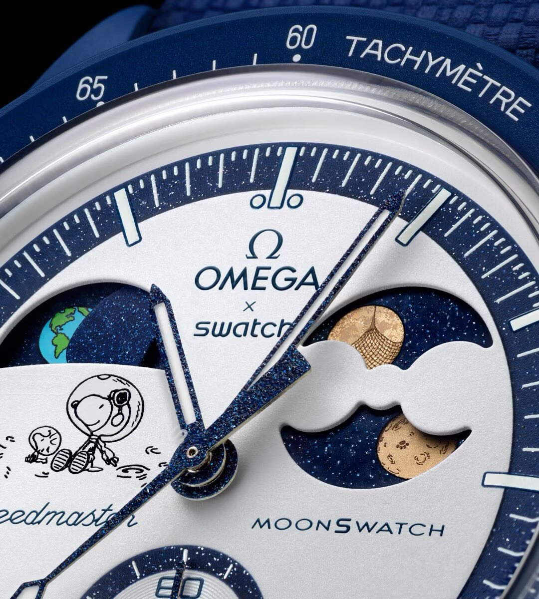 Watchbazar's tweet image. MISSION TO EARTHPHASE – MOONSHINE GOLD ✨🌕
Swatch and Omega are back at it — and this time, they’ve taken us to Earth.
Launching on August 9, 2025, during the Sturgeon Full Moon, this all-new MoonSwatch is far from just another collab.