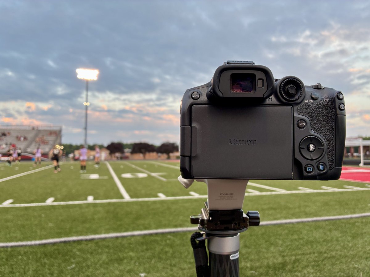 Just finished shooting the first soccer match of the season.  <a href="/cvca/">CVCA</a> <a href="/CVCAathletics/">Royals</a> v Kent girls varsity soccer. Full set of photos soon.  Feels great to be back on the field.