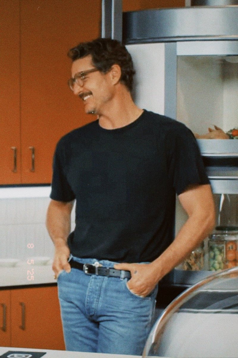 sebastian ╱‍‍ de la cruz. (new 📌) tweet media