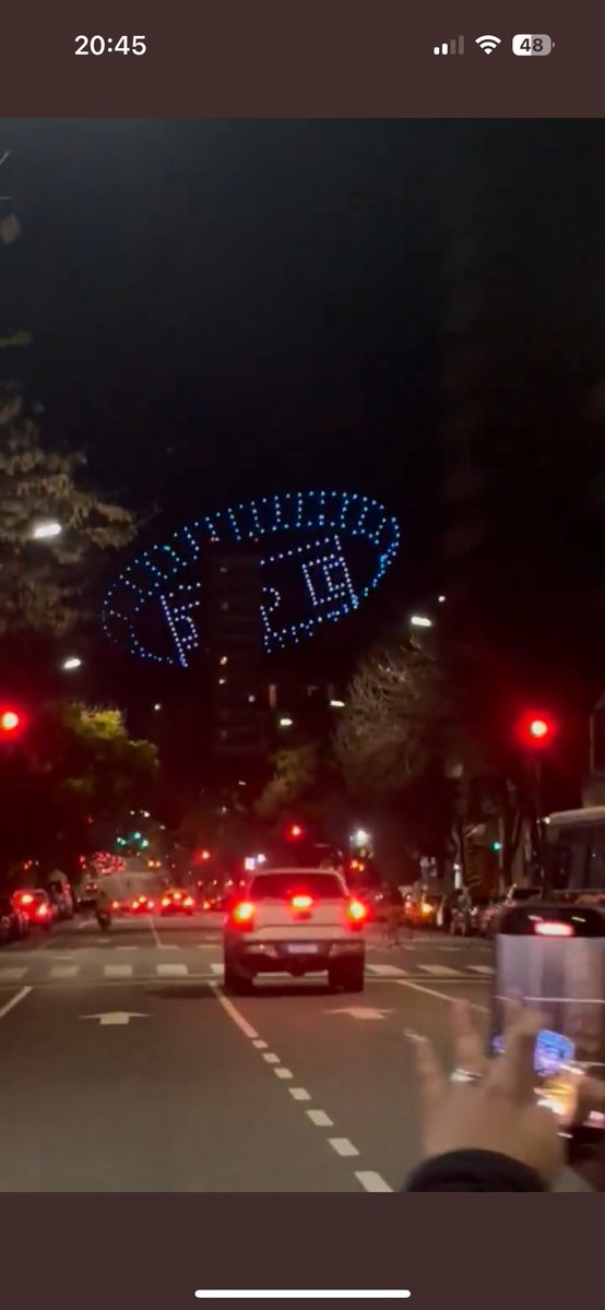 valen_reales's tweet image. MARIA BECERRA? REINA DEL MARKETING #ANUNCIO360