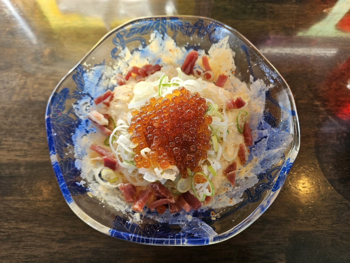 TigerRamen's tweet photo. 麺や 青雲志
-らの道JAPAN 冷RUMBLE 2025-
次鋒【イブシのど黒塩まぜそば〜ヒエヒエサーモンカキ氷 西京味噌仕立て〜】

今回の冷やしは食べる途中で具材を足して貰える形式！
第一から第四形態まで姿を変えるまぜそばでした！

第四形態では豆乳スープたっぷり懐かしさも感じて嬉しかった～😭
↓ https://t.co/jVies4NNiG