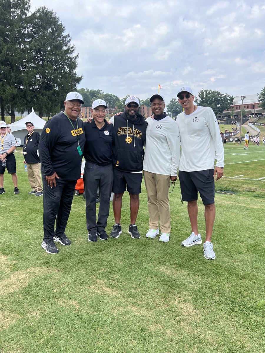 Always the best of times when visiting with Mike T and the Steelers organization. Looking forward to a great season for the Black and Gold!#SteelerNation##GoSteelers#SacramentoKings