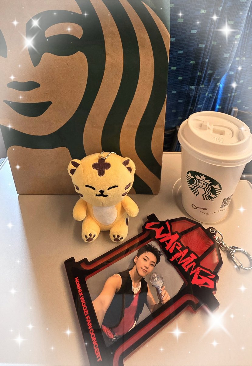 いよいよ🇯🇵WARNING❤️🖤°・*:.。.☆
楽しみすぎるけど終わったら...て考えるとすでに情緒よ🥹悔いなく全力で楽しむぞおおぉぉ✨Yeah!!🖐(๑&gt;▽&lt;๑)🤚💛💫✨