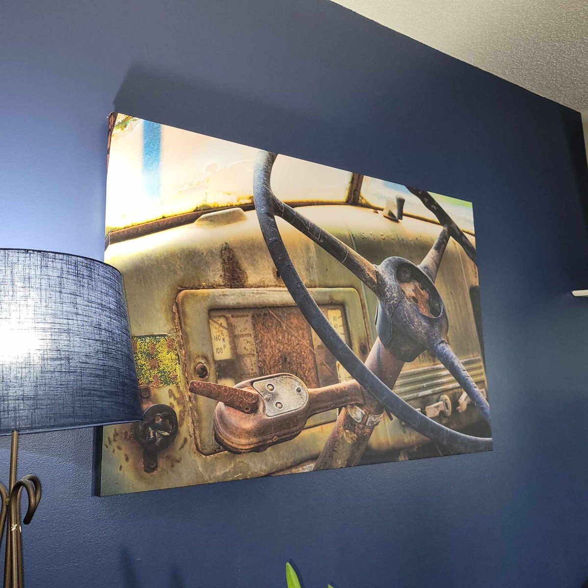 danibecsam tweet media