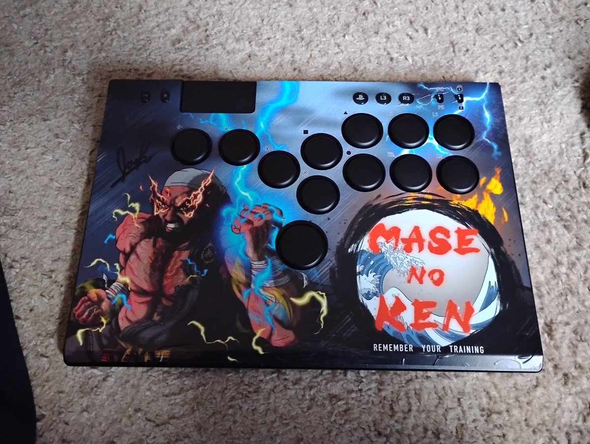 Shoutouts to <a href="/joegodhand/">Joegodhand</a> <a href="/Razer/">R Λ Z Ξ R</a> and <a href="/MightySkins/">MightySkins</a> 🥰

I'm gonna Heihachi so hard now ⚡⚡