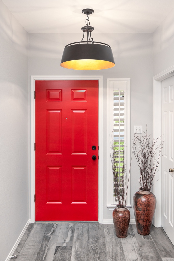 S74Interiors's tweet photo. First impressions matter—especially at home. Your entryway sets the tone, tells your style story, and welcomes you (and your guests) with intention.✨ Design it with purpose, and it does more than look good—it feels good too.

#EntrywayDesign #ATXInteriorDesign https://t.co/qcZIZrWUjB
