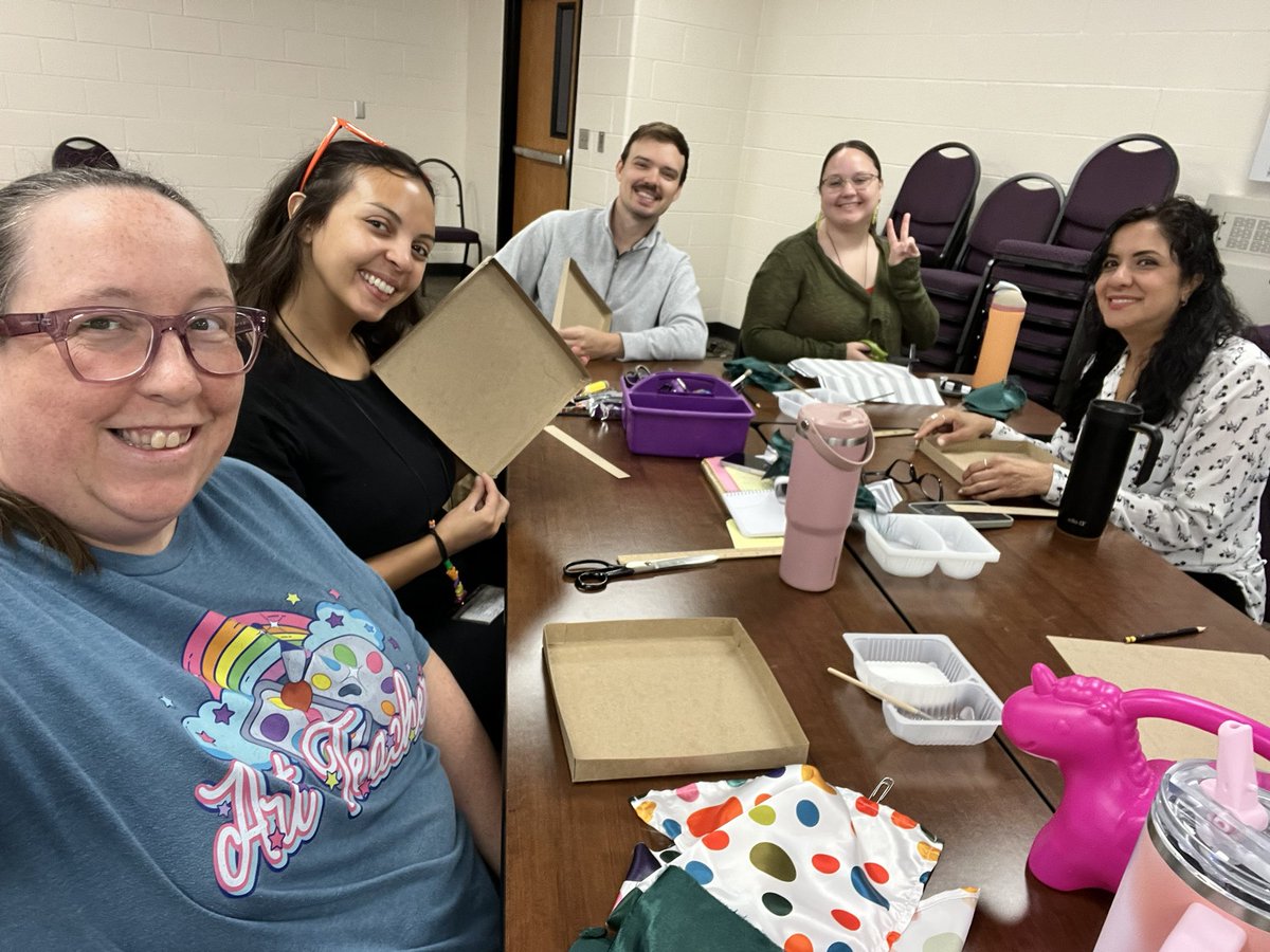 MaryBeth (@mfifeartteacher) on Twitter photo Art PD today! Fun times making fabric holiday art and Matisse style art piece. <a href="/MRobinsonElem/">M. Robinson Elementary</a> <a href="/CFISDArt/">CFISD Visual Arts</a> Art PD today! Fun times making fabric holiday art and Matisse style art piece. <a href="/MRobinsonElem/">M. Robinson Elementary</a> <a href="/CFISDArt/">CFISD Visual Arts</a>