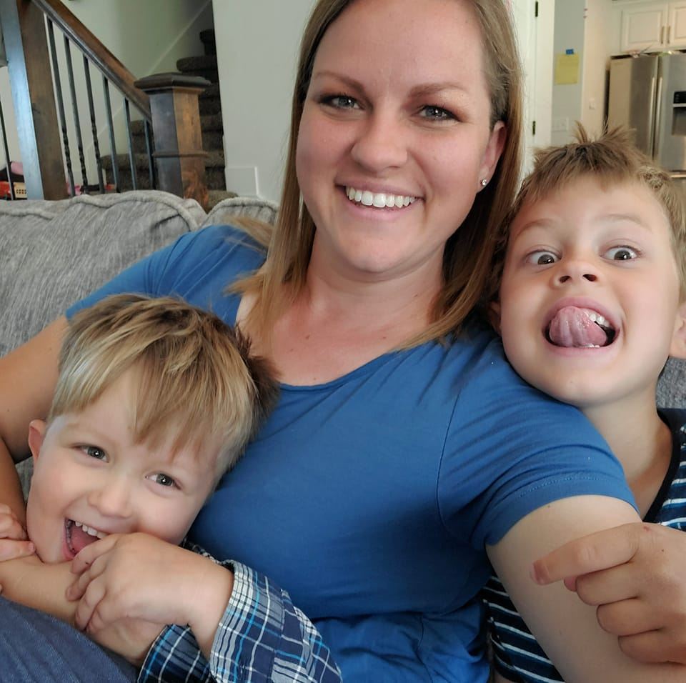 andreapearson2's tweet image. So grateful for everyone who's helped so far. We’re raising $2,300+ to cover dental bills for these two rascals. Buy 2+ boxed sets or donate $20+ for bonus stories, art, maps &amp;amp; more! Sale ends Aug 11 👉andreapearsonsbooks.blogspot.com