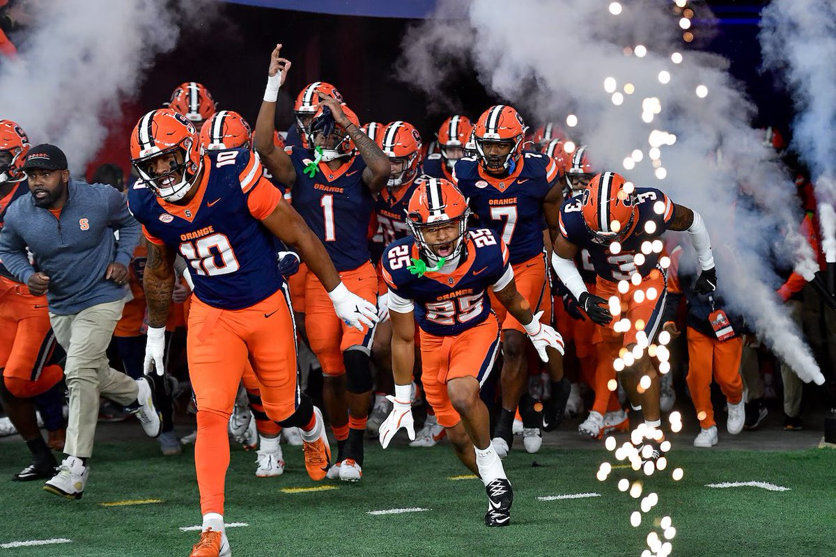 #AGTG I’m so thankful and blessed to receive an offer from <a href="/CuseFootball/">Syracuse Football</a> 🍊🍊.<a href="/Coach_2CAP/">Tommy Caporale</a>, <a href="/drwilliams131/">Dale Williams</a>,<a href="/FranBrownCuse/">Fran Brown</a>,<a href="/Coach_Hallock/">Logan Hallock</a>,<a href="/CoachAhlstedt/">Matt Ahlstedt</a>,<a href="/WarEagle_FB/">Astronaut Football</a>,<a href="/ChadSimmons_/">ChadSimmons</a>,<a href="/247recruiting/">247Sports Recruiting</a>,<a href="/SportsBrevard/">BrevardSportsNetwork</a>,<a href="/On3sports/">On3</a>.