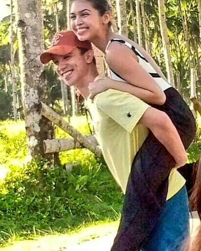 Maan Guevarra (@ma1208an) on Twitter photo Goodmorning! Goodmorning!
Goodmorning, Nicomaine๐๐๐
Happy Wednesday!
Whatever makes your soul happy.
Do that.๐ค
Stay safe. Stay healthy. Stay happy.
<a href="/mainedcm/">Maine Mendoza</a> | #MaineMendoza Goodmorning! Goodmorning!
Goodmorning, Nicomaine๐๐๐
Happy Wednesday!
Whatever makes your soul happy.
Do that.๐ค
Stay safe. Stay healthy. Stay happy.
<a href="/mainedcm/">Maine Mendoza</a> | #MaineMendoza