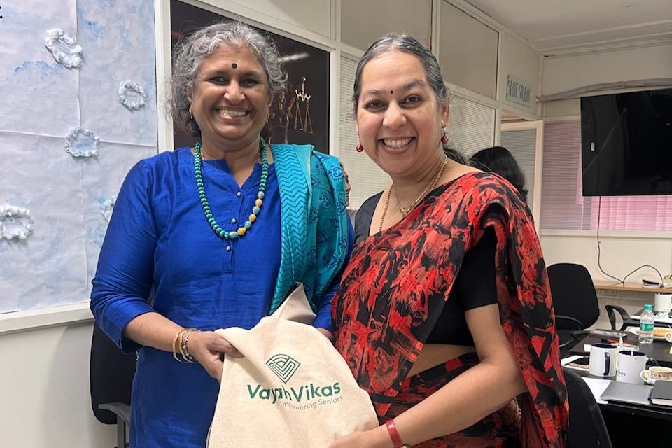 Neeraja Ganesh (@neeraja_ganesh) on Twitter photo Was invited to a roundtable by <a href="/vayah_vikas/">Vayah Vikas</a> on Healthy Aging at Work. We shared, we reflected, we felt. <a href="/tina_vinod/">tina vinod</a>, <a href="/Srinathkrishn/">Srinath Krishnan</a>, <a href="/MadhukaDas/">Madhuka Das</a>, <a href="/NaziaZabinMemon/">Nazia Memon</a>, <a href="/jamunaravi/">Jamuna Ravi</a>
Of course, Age must be part of DEI!
Workplaces must support all life stages. #Inclusion #Ageing Was invited to a roundtable by <a href="/vayah_vikas/">Vayah Vikas</a> on Healthy Aging at Work. We shared, we reflected, we felt. <a href="/tina_vinod/">tina vinod</a>, <a href="/Srinathkrishn/">Srinath Krishnan</a>, <a href="/MadhukaDas/">Madhuka Das</a>, <a href="/NaziaZabinMemon/">Nazia Memon</a>, <a href="/jamunaravi/">Jamuna Ravi</a>
Of course, Age must be part of DEI!
Workplaces must support all life stages. #Inclusion #Ageing