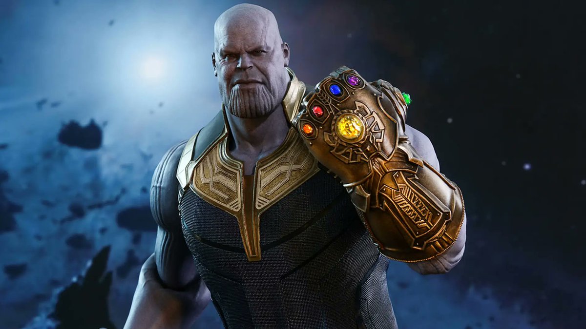 ElFrontmanX's tweet image. ¿Que diferencia ay entre Thanos y Thanos? en Que 1 tiene las gemas del infinito, y el otro las consume.