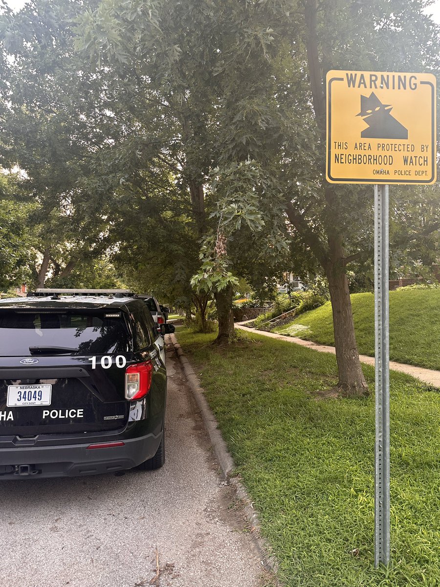 Thank you to everyone who invited the  #OmahaPolice NW Precinct to their National Night Out events! 🏘️🚔