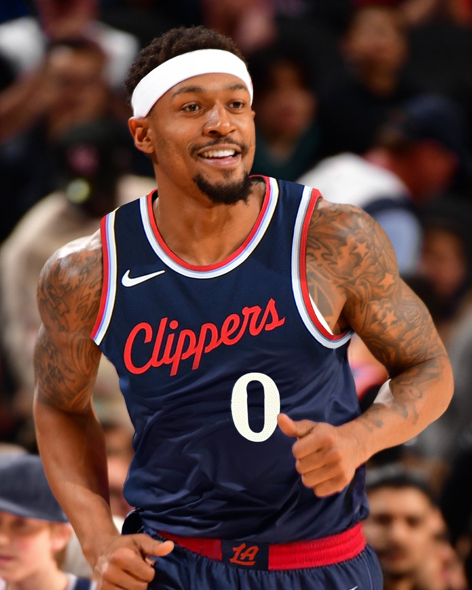 Bradley Beal usará el #0 en los Clippers 💪🏻

📸 <a href="/LAClippers/">LA Clippers</a>