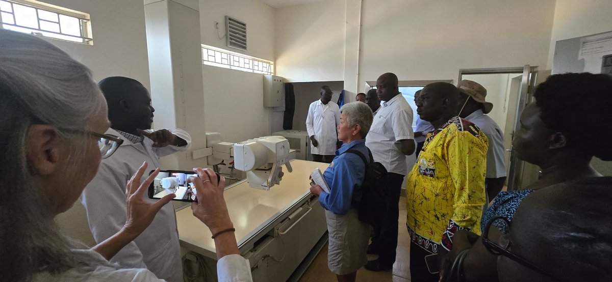 Monday (4th-Aug) was another great day for me.  

I led a team of 4 Rotarians from the Rotary clubs of Chicago &amp; Califonia - USA, to Atutur Hospital in Kumi District.

These Clubs fundraised about 700M UGX for buying medical equipment for Atutur Hospital.

Hallelujah, God Good 🙏