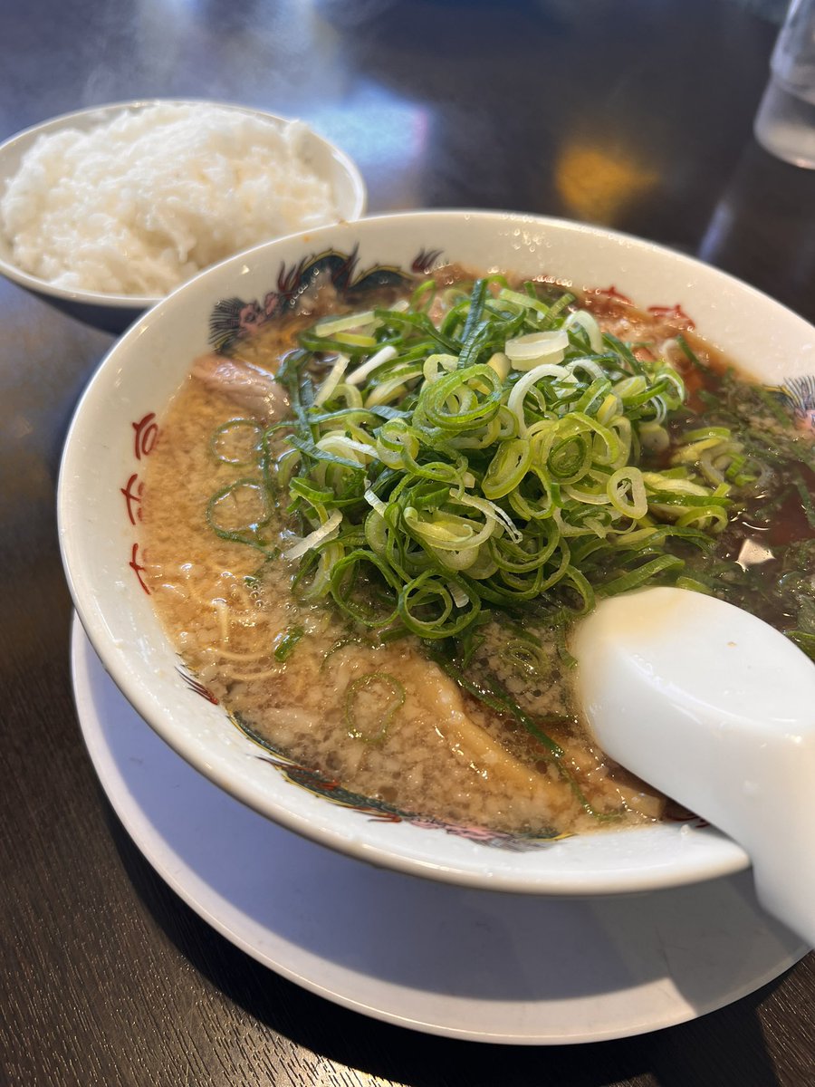 yo_he_7000's tweet photo. 初来来亭🍜
いつだったかなー

#ラーメン
#ラーメン巡り
#来来亭 https://t.co/3BHOCgq07A