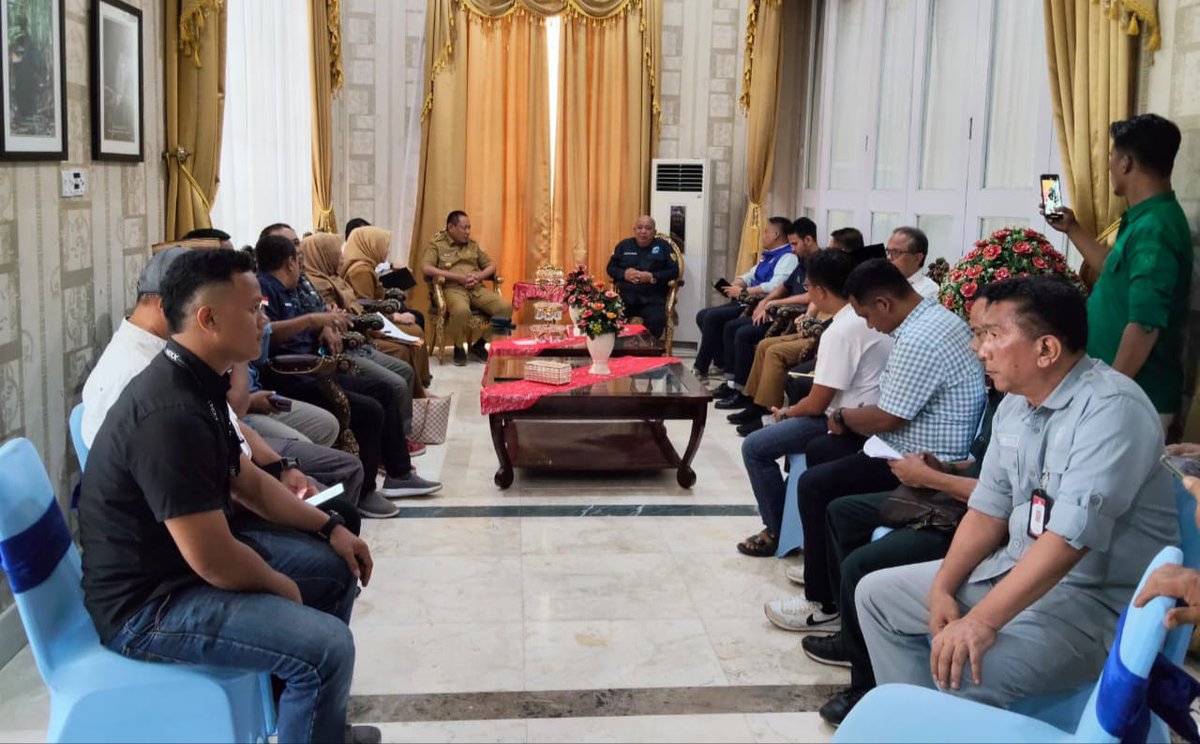 Gubernur Gusnar Tanggapi Cepat Keluhan Nelayan, BBM dan Perizinan Jadi Sorotan

berita.gorontaloprov.go.id/2025/08/06/gub…

#gorontalomajudansejahtera