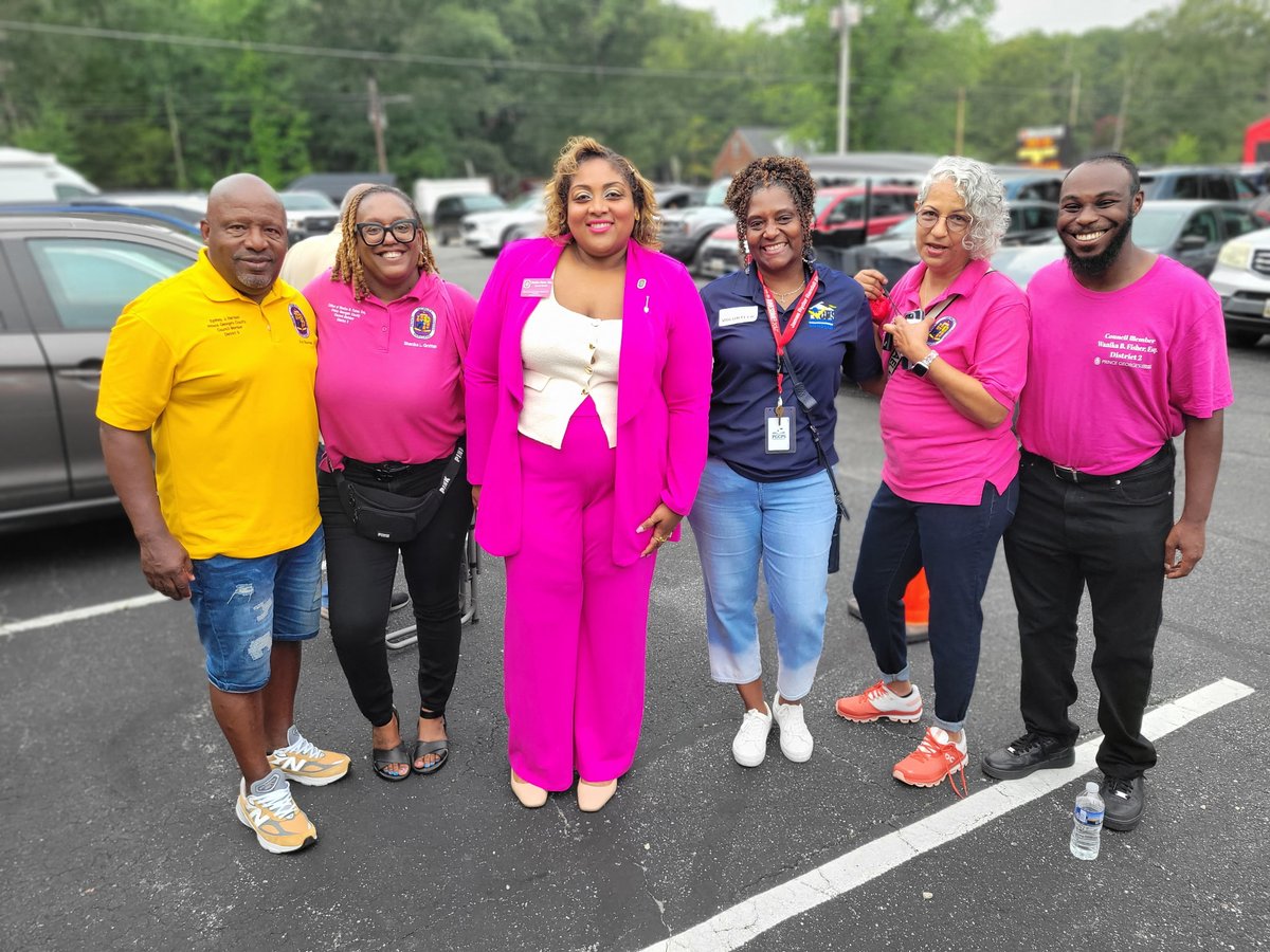 My Community School Coordinator, Mrs. Gordon, represented <a href="/JamesRyderRand1/">James Ryder Randall Elementary</a> during National Night Out, showing that Mustang pride by supporting and serving the community.

She's working on "Workshop Wednesdays." Stay tuned!