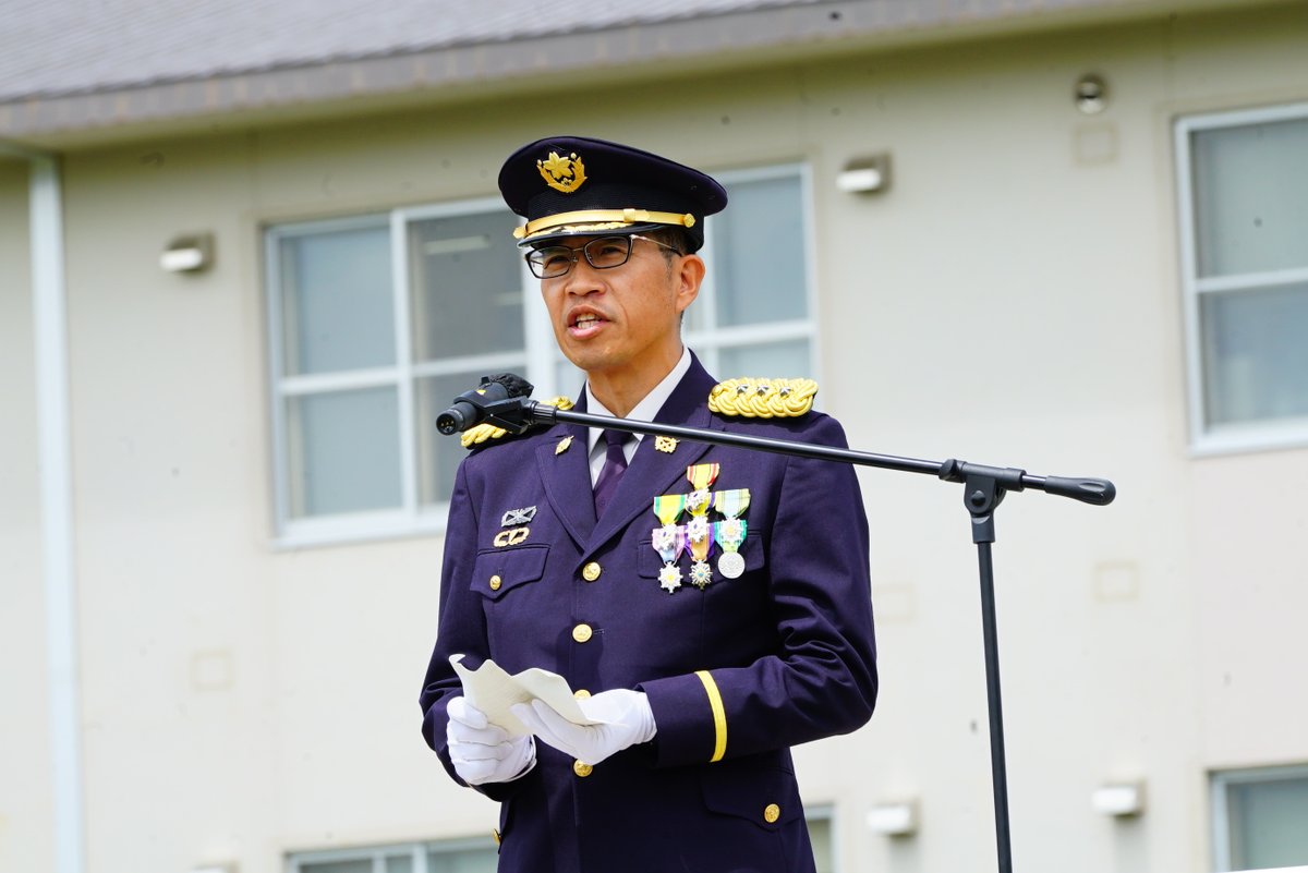 7月31日、第18普通科連隊は、連隊長 上原 直樹1等陸佐の離任式を