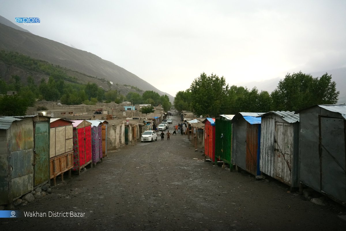 explore_af's tweet photo. In the heart of Wakhan, a colourful and humble bazaar reflects the rhythm of local life—where mountains rise, stories unfold, and traditions thrive. 
#ExploreAfghanistan #Wakhan https://t.co/JMGAIuRWjz