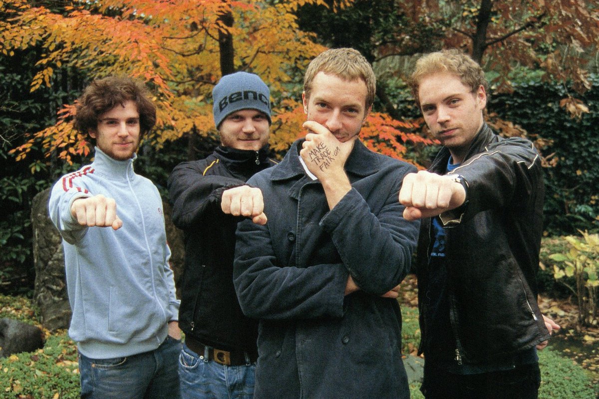 .@Coldplay are now the first group in Spotify history to reach 98 million monthly listeners. They were the first in every milestone between 60 and 97 million as well.

— 98,069,729 (+200,336)
