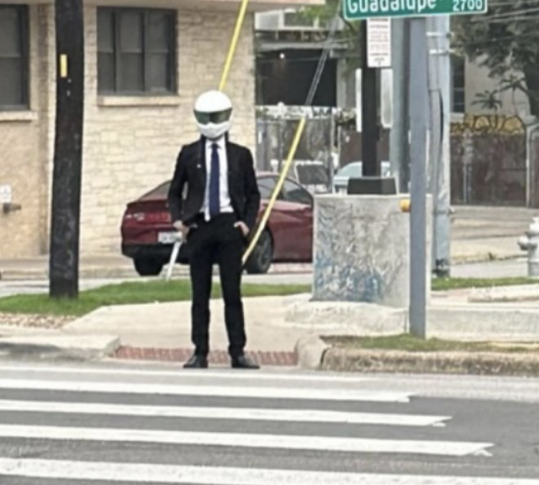 _AustinAdvocate's tweet image. New @UTAustin President @JimDavis_UT must have serious pull with @JosePGarza to keep this man that terrorized UT in jail for 4 months.

After being incompetent to stand trial, he remains held on 23 charges ($250,000 bond).

Note to criminals in Austin, don't mess with UT Campus.