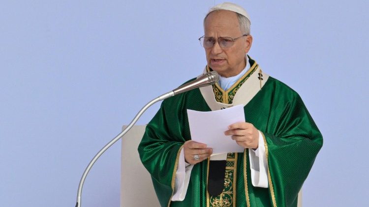 León XIV llamó a los jóvenes a aspirar a la santidad y no conformarse con menos diariocambios.com/leon-xiv-llamo…