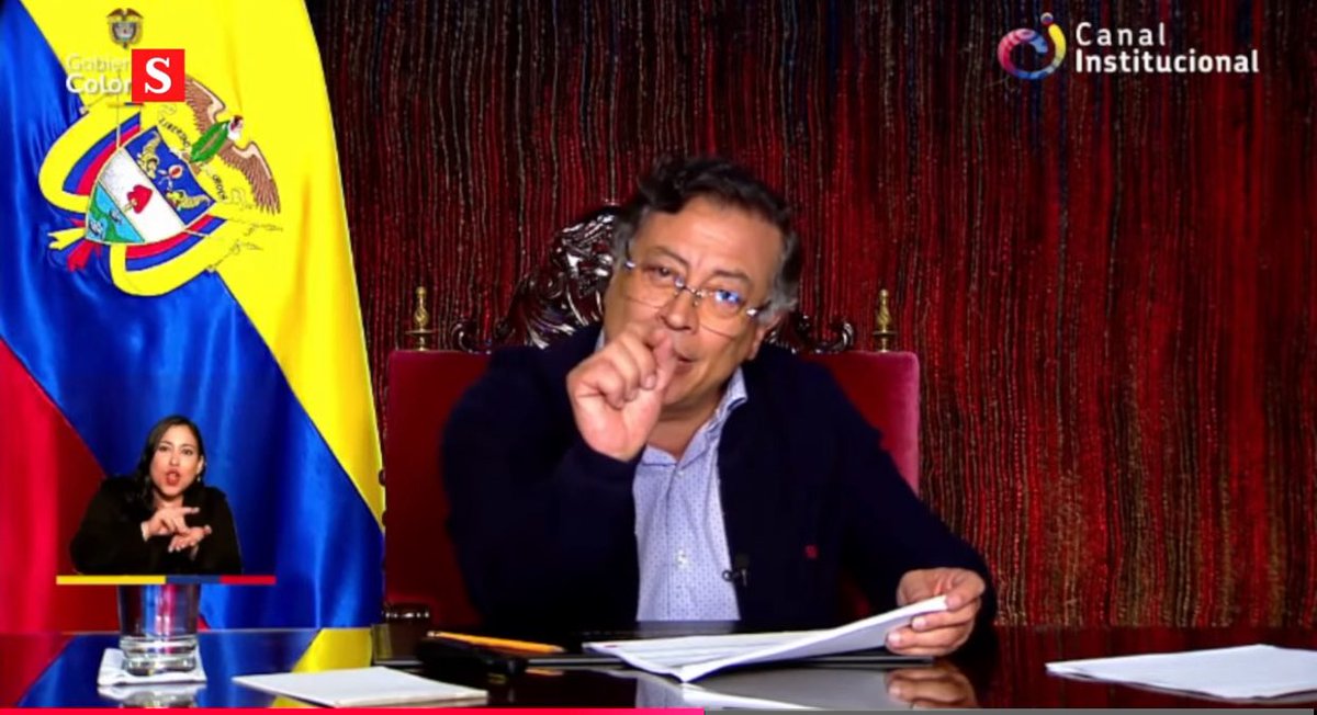 Paloma (@palomita80) on Twitter photo Les resumo la “aLOCOcion” de DEGENARADO, drogadicto de <a href="/petrogustavo/">Gustavo Petro</a>
MENTIRAS y BASURA
Los colombianos no podemos vivir de agua molida y viendo raspado ni cambiar el inglés por lenguas indígenas.
Que la matrícula de las universidades privadas bajo gracias a el, jajajajaja Les resumo la “aLOCOcion” de DEGENARADO, drogadicto de <a href="/petrogustavo/">Gustavo Petro</a>
MENTIRAS y BASURA
Los colombianos no podemos vivir de agua molida y viendo raspado ni cambiar el inglés por lenguas indígenas.
Que la matrícula de las universidades privadas bajo gracias a el, jajajajaja