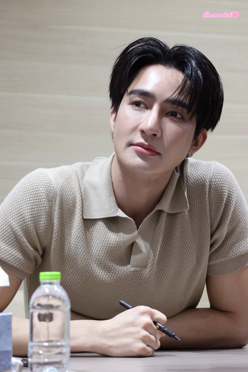 Yizhang ՞-ㅅ-՞ 🪄♡ (@dllwwwkd) on Twitter photo Earth Morning🌤️🤎
Hope you keep smiling today as well🫶🏻
<a href="/Earth_Pirapat/">Earth Pirapat 🌏</a> ♡#EarthPirapat
#มหกรรมนิยายนานาชาติ2025xEM Earth Morning🌤️🤎
Hope you keep smiling today as well🫶🏻
<a href="/Earth_Pirapat/">Earth Pirapat 🌏</a> ♡#EarthPirapat
#มหกรรมนิยายนานาชาติ2025xEM