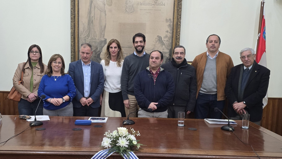 Lanzan el cronograma oficial de actividades por el Bicentenario de la Independencia diariocambios.com/lanzan-el-cron…