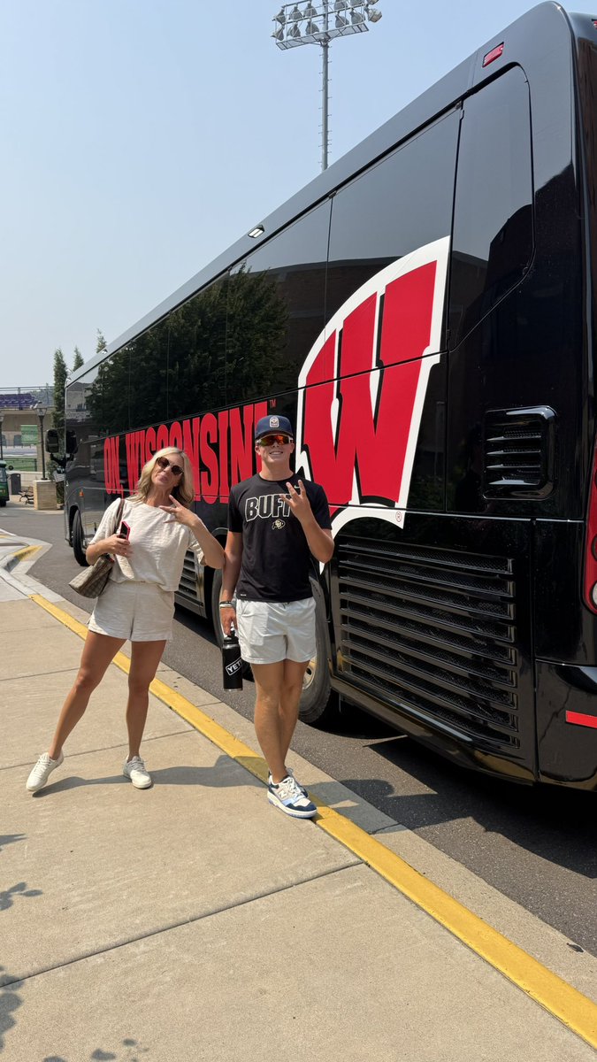 Cash Lacy (@cashlacy28) on Twitter photo Taking a look around <a href="/UST_Football/">St. Thomas Football</a> stadium and look who was visiting……#OnWisconsin ! Excited to see The <a href="/BadgerFootball/">Wisconsin Football</a> bus in the lot.
<a href="/UWBadgers/">Wisconsin Badgers</a> <a href="/BadgerMBB/">Wisconsin Basketball</a> Taking a look around <a href="/UST_Football/">St. Thomas Football</a> stadium and look who was visiting……#OnWisconsin ! Excited to see The <a href="/BadgerFootball/">Wisconsin Football</a> bus in the lot.
<a href="/UWBadgers/">Wisconsin Badgers</a> <a href="/BadgerMBB/">Wisconsin Basketball</a>