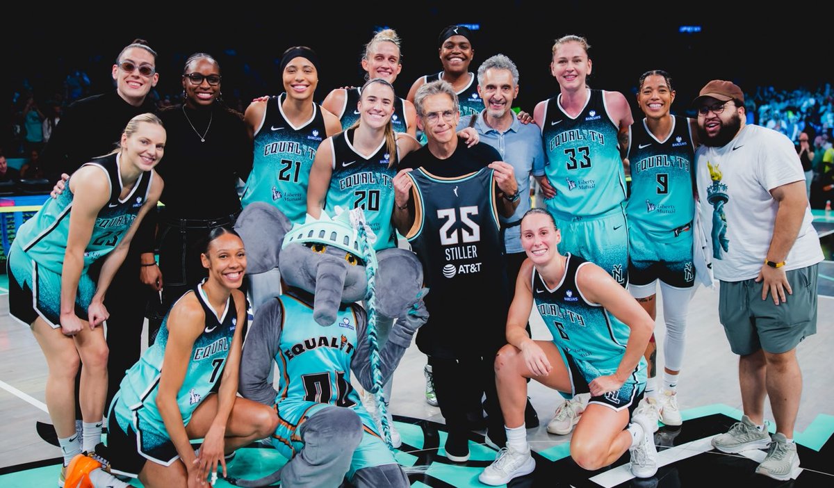 New York Basketball (@nba_newyork) on Twitter photo Liberty 🤝 Lumon Liberty 🤝 Lumon