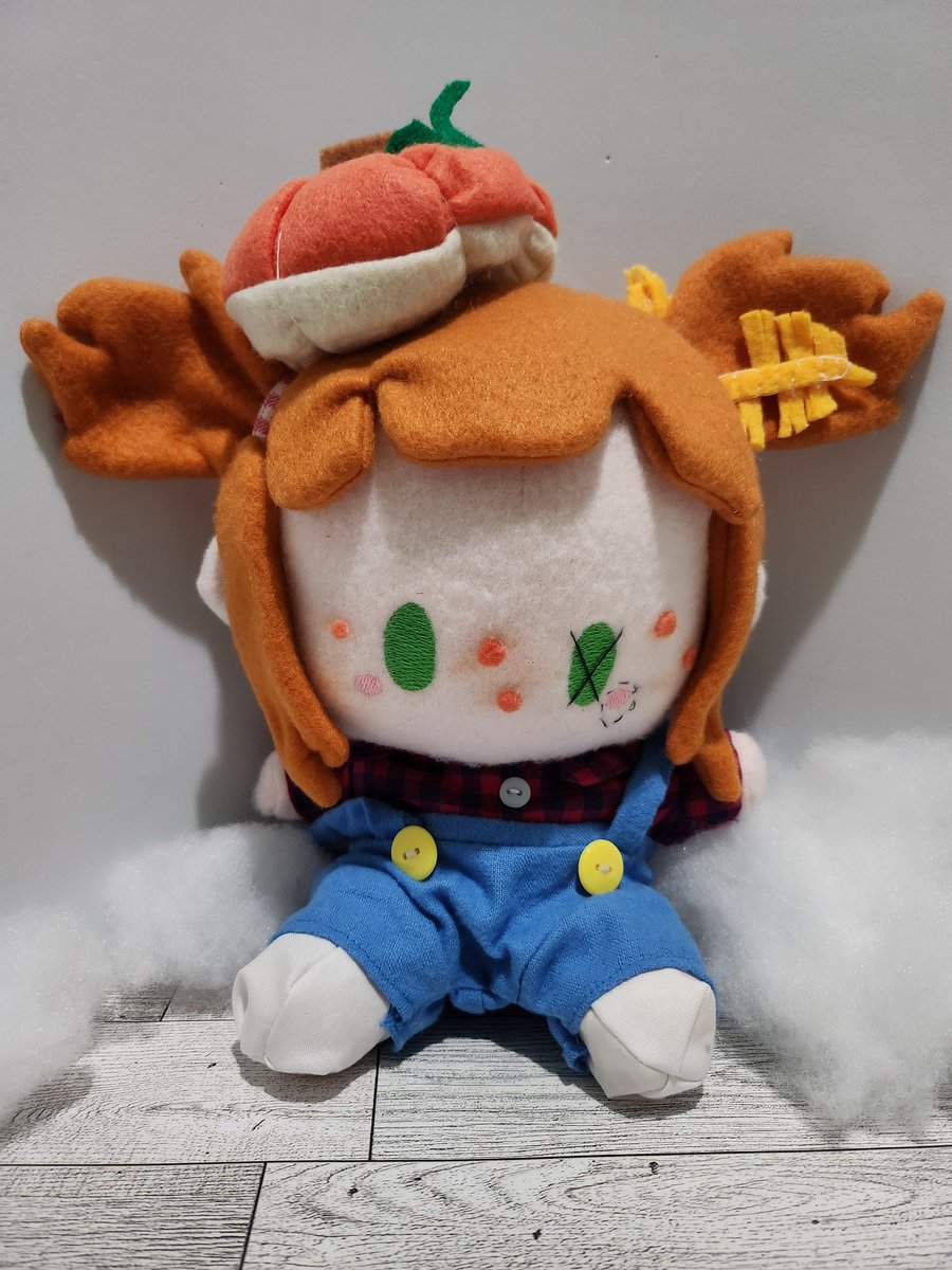 BOSS_STICKS's tweet image. Hey Strangers! I finished another Halloween gal!
She&apos;s available in my shop! Link on my page ♡

Oh and follow for more! If you wanna!
#plushies #handmade #sewing #myart #halloween