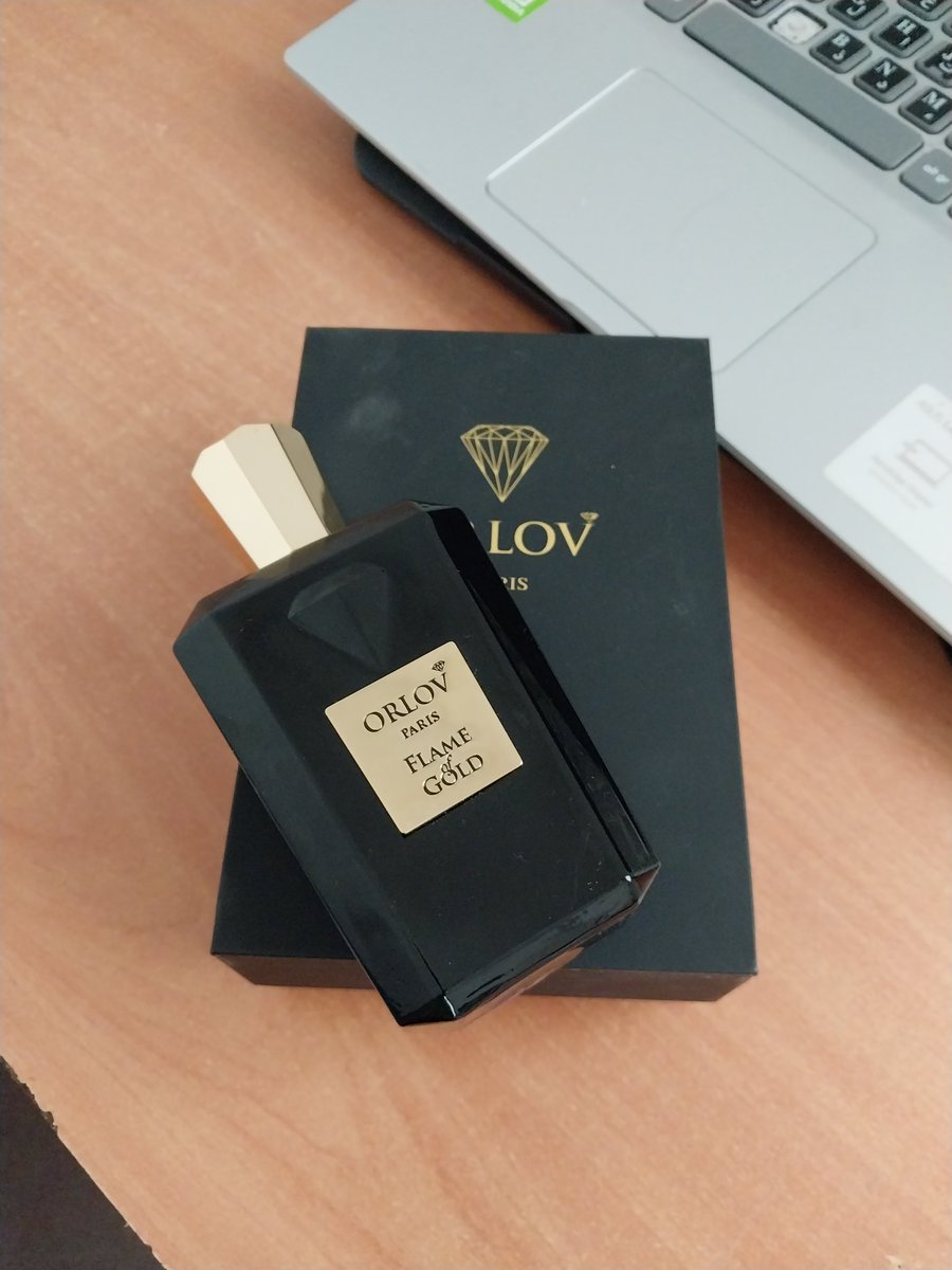 شیک، دلنشین ، زیباترین تجربه ام از  رایحه چرم.
#orlov_flame_of_gold
#orlov_paris