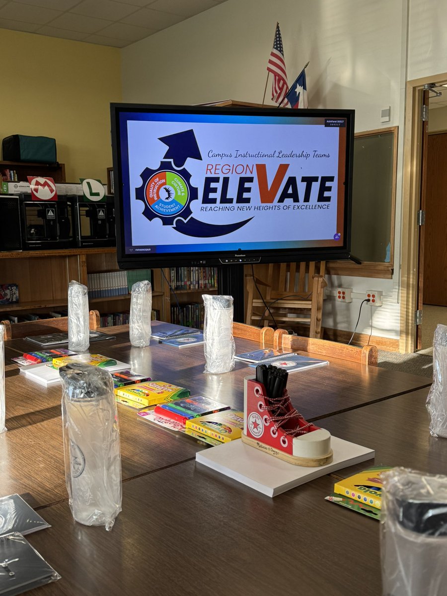 EJKiestDISD's tweet photo. Mission: CILT2425
Last week, our CILT Team hit the ground running to ensure their teams are ready for liftoff! The mission is clear! On our way to an “A”! We are Region 5, where kids thriVe! #StarLeadership #LeadingWithLight
@MendozaMoments @baverticalteam @N_Bernardino https://t.co/Ub3FhfLpJo