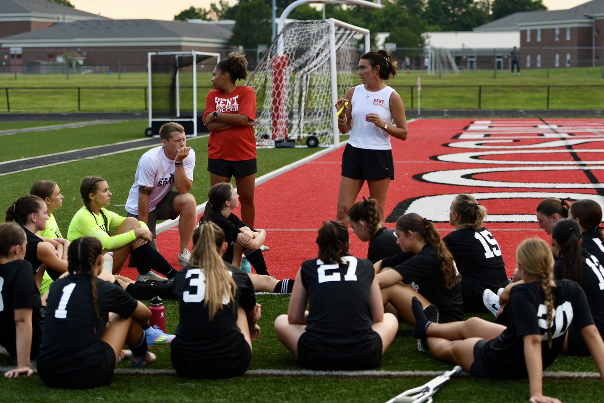 RoughRidersKENT's tweet photo. ⚽️ Riders 4, CVCA 0 
Your Varsity Rough Rider Girls Soccer team came ready to make a statement in tonight’s scrimmage, and they did just that by SHUTTING OUT CVCA with a dominant 4-0 win! 

🔥 Goals by:
• Gianna Yanelli (2)
• Audrey Haines (1)
• Abby Booher (1) https://t.co/RIIht8FDnE