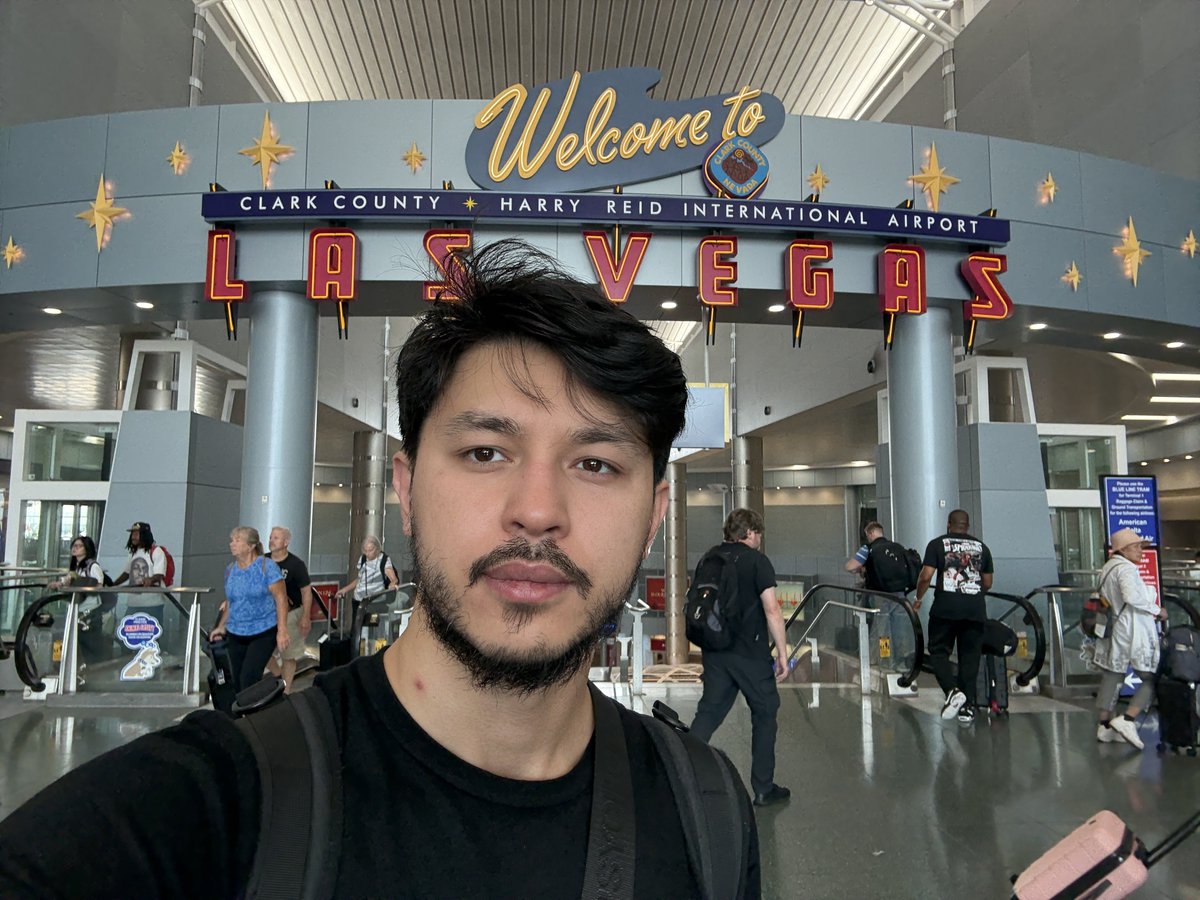 Leaving Las Vegas to my home country for EWC LCQ 🇸🇦
EVO was a good experience and I learned  a lot specially the tie breaker ⛓️‍💥
Let’s lock in and take the ticket inshallah 🙏🏻

Your support is appreciated 👏🏻

#RCWIN