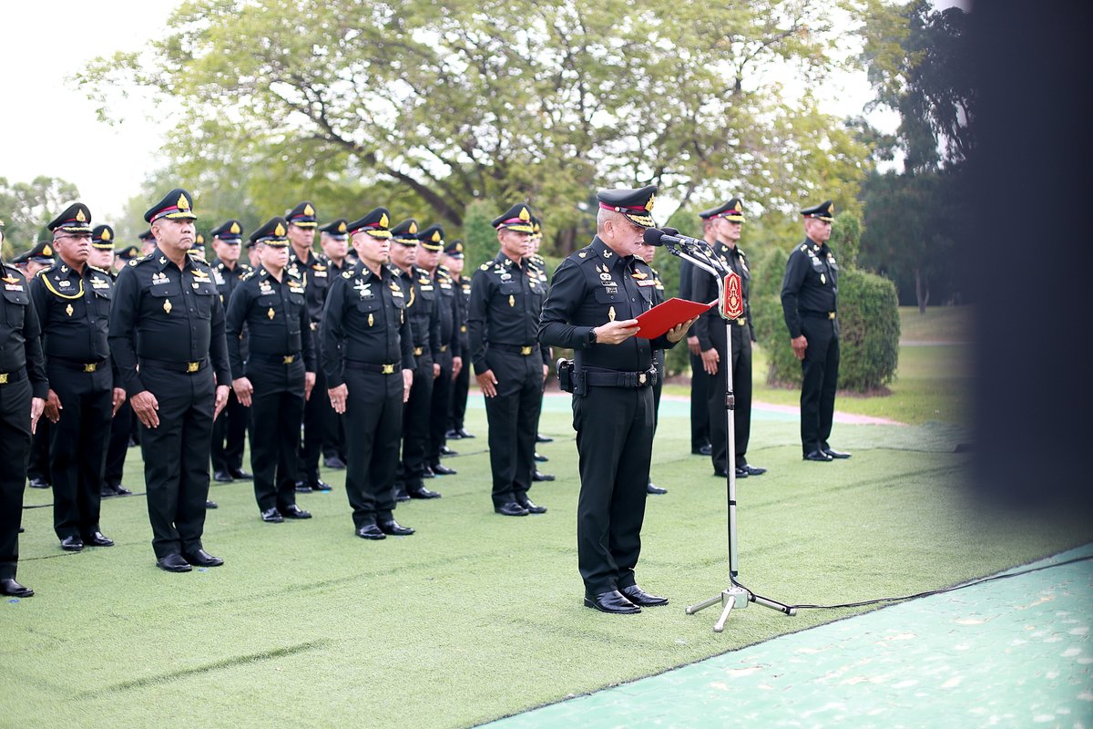 201_engineer's tweet image. 5 สิงหาคม วันพระราชทานกำเนิดโรงเรียนนายร้อยพระจุลจอมเกล้า (รร.จปร.) ปีที่ 138 ของการสถาปนาโรงเรียนขึ้น
พ.ท.กฤษฎา ตะเภาพงษ์ ผบ.ช.2 พัน.201 พร้อมด้วย คุณสุทธิรัตน์ ตะเภาพงษ์ ประธาน สม.ทบ. สาขา ช.2 พัน.201  ร่วมพิธีถวายเครื่องสักการะพระบรมรูป ร.5 ณ พระบรมรูป ร.5 ศาลาวงกลมค่ายสุรนารี