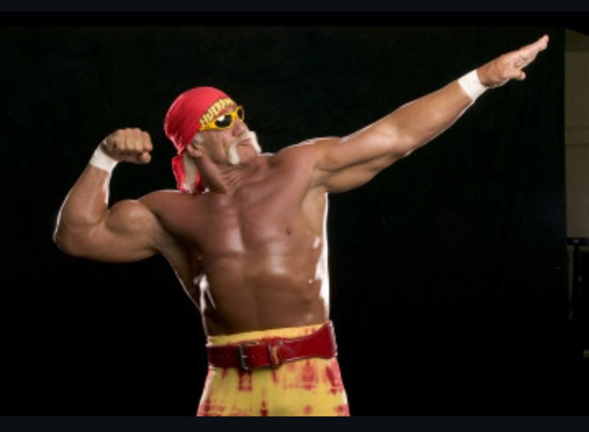 Darren Rovell (@darrenrovell) on Twitter photo At sundown last night in Clearwater, the Hulkster appeared in the sky.
He was laid to rest there today.
(📸 by <a href="/deejaysilver1/">Dee Jay Silver</a>) At sundown last night in Clearwater, the Hulkster appeared in the sky.
He was laid to rest there today.
(📸 by <a href="/deejaysilver1/">Dee Jay Silver</a>)