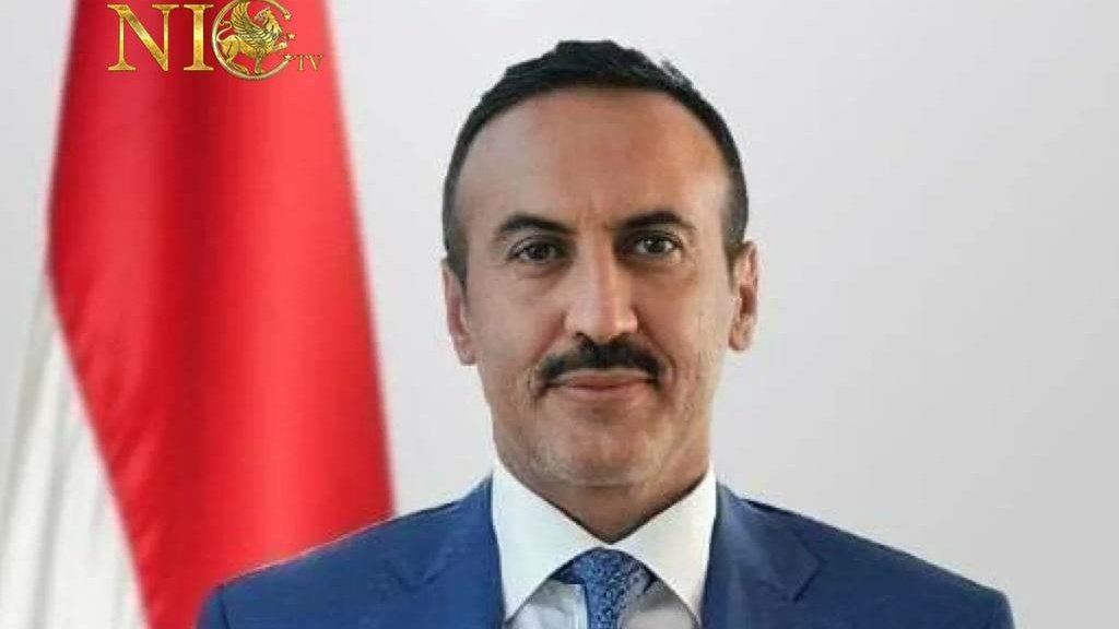 نحن لم نعد نُلقي الدروس ...
 لِنُذكِّركم بما عليكم فعله قبل الامتحان وتوزيع النتائج ..!
أصلًا هذه ليست مدرسة لنفعل ذلك !
فمنذ البداية .. أنتم على قاعة المحكمة ..!
ليس هذا فحسب .. لقد حُكِم على أغلبكم بالإعدام ...!
وقريبًا سيُذاع إصدار الحكم النهائي ..!
يتبع 👇🏻